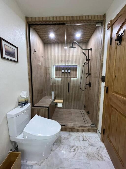 Gondola Chalet -new Luxury 5 Bdrm @ Canyon Lodge, Steam *
